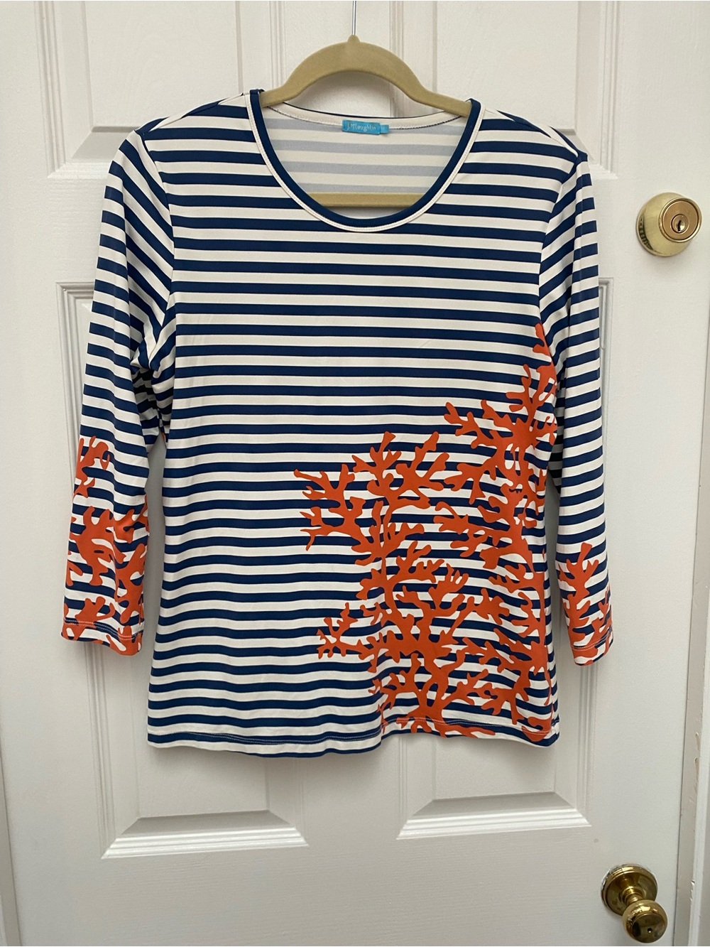 J. McLaughlin Navy & White Striped 3/4 Sleeve Crew Neck Top w Coral Print - M